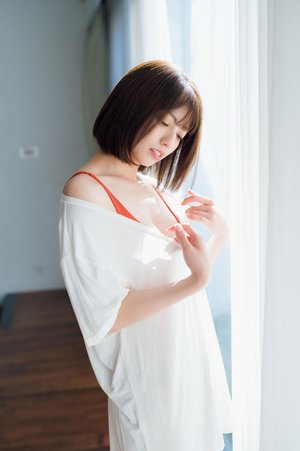 越南女人玩耍阴蒂图